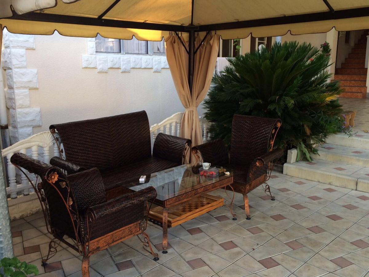 Guest House Liel Sukhumi Exterior foto